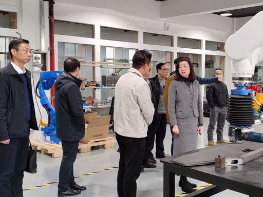 熱烈歡迎常州市科技局、常工院領(lǐng)導蒞臨我司參觀指導